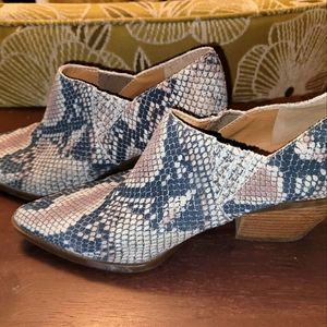 LUCKY BRAND WOMEN'S SNAKESKIN-LIKE ANKLE BOOTS/BOOTIES SIZE 7.5